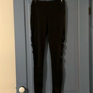 Athletic workout pants